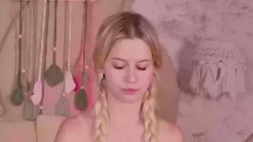 Photos of gertrudedawson from Cherry is Freechat