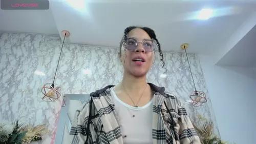 hannacorne from Cherry is Freechat