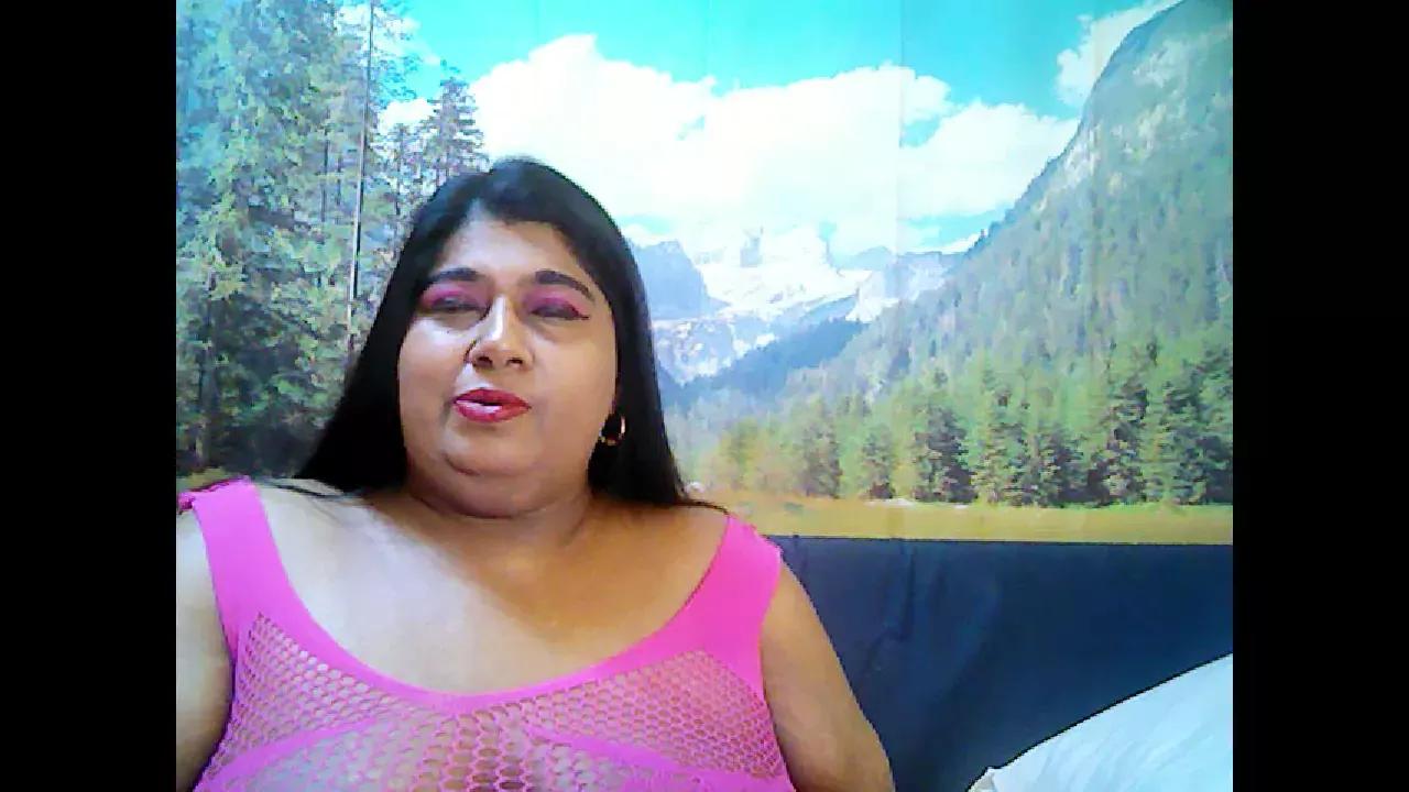 Photos of indianhoney4u from Cherry is Freechat