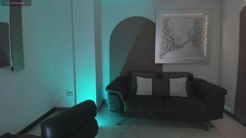 isabellamoreau from Cherry is Freechat
