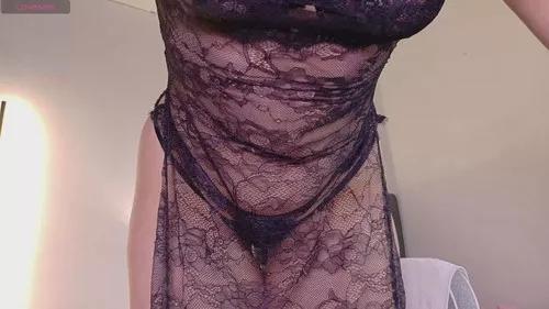 Photos of itsbunnyy from Cherry is Freechat