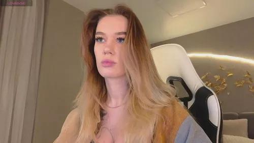 jessicaloyd from Cherry
