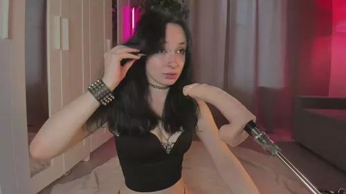 Photos of juicyvikki from Cherry is Freechat