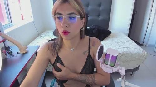 Dirty chat webcam: explore liveshows with versed models, from laying bare to fetishes, in a variety of sexy free adult webcams.