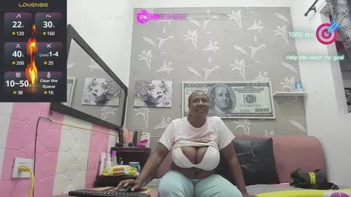 Photos of karenbis from Cherry is Freechat