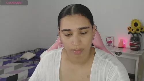 Photos of karoll2 from Cherry is Freechat