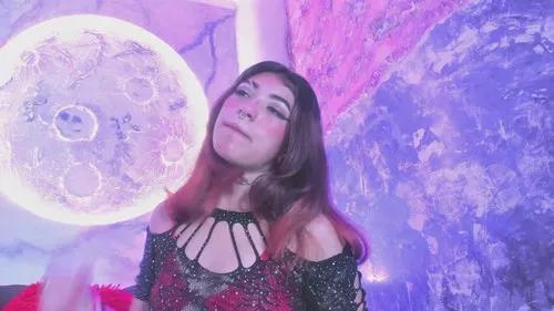 Katierouge webcams show profile image 