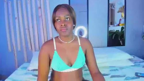 Photos of keniamontez from Cherry is Freechat