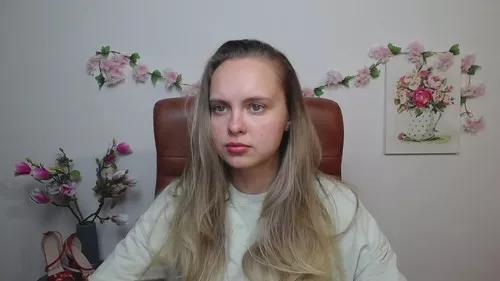 Photos of khaleesimoon from Cherry is Freechat