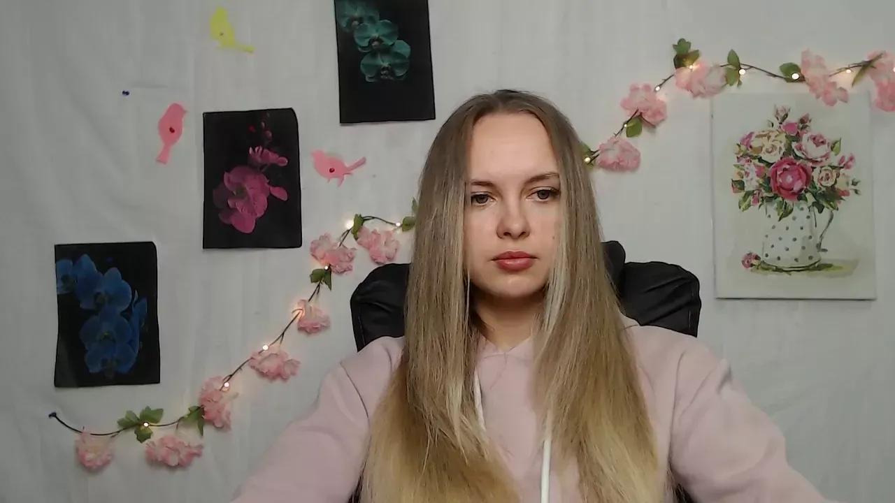 Photos of khaleesimoon from Cherry is Freechat