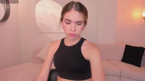 laiaanderson from Cherry