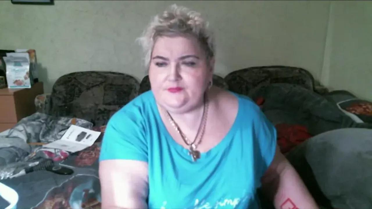 lana555 from Cherry