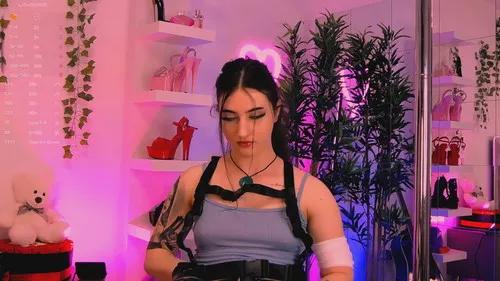 laylabrownnx from Cherry