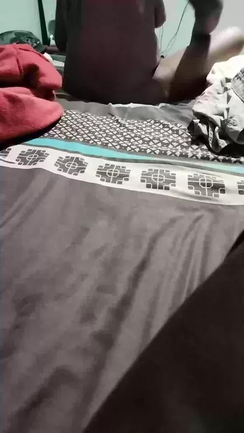 Photos of lillovebirds from Cherry is Freechat