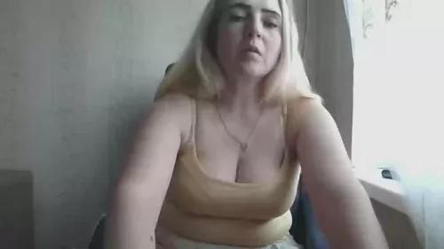 Lisasiena webcams show profile image 