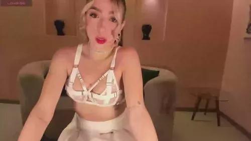 Photos of lizzcooper from Cherry is Freechat