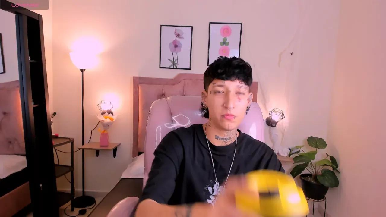 Photos of lucirouse from Cherry is Freechat
