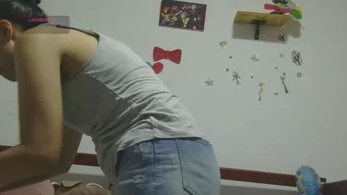 lunamoon17 from Cherry is Freechat