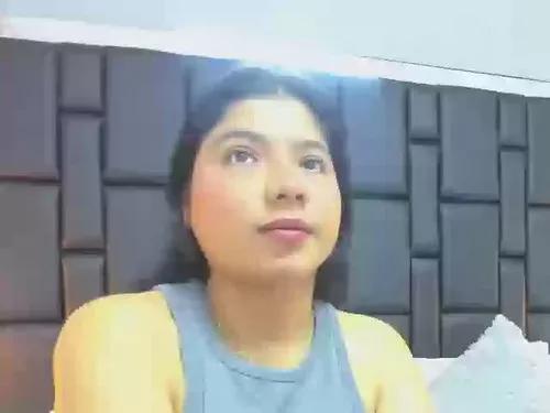 Lunawildvc webcams show profile image 