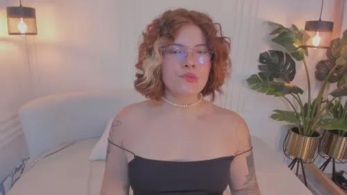 Madissonmoore webcams show profile image 