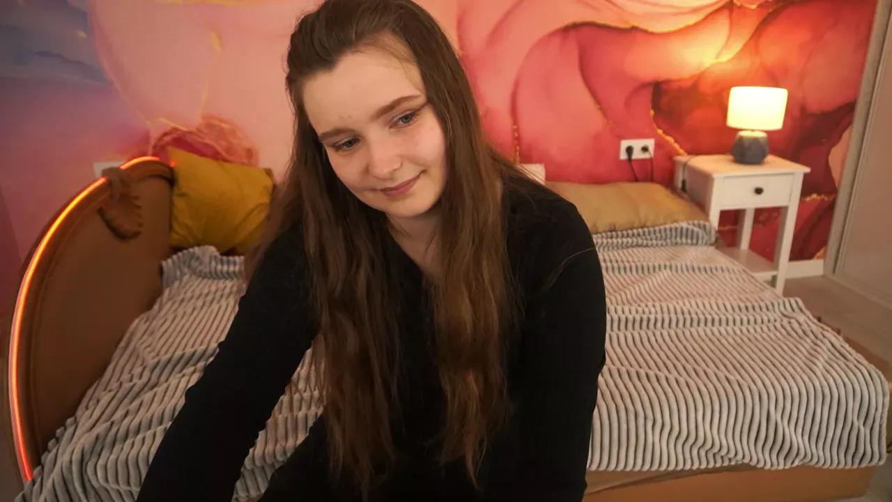 Photos of magicpeachh from Cherry is Freechat