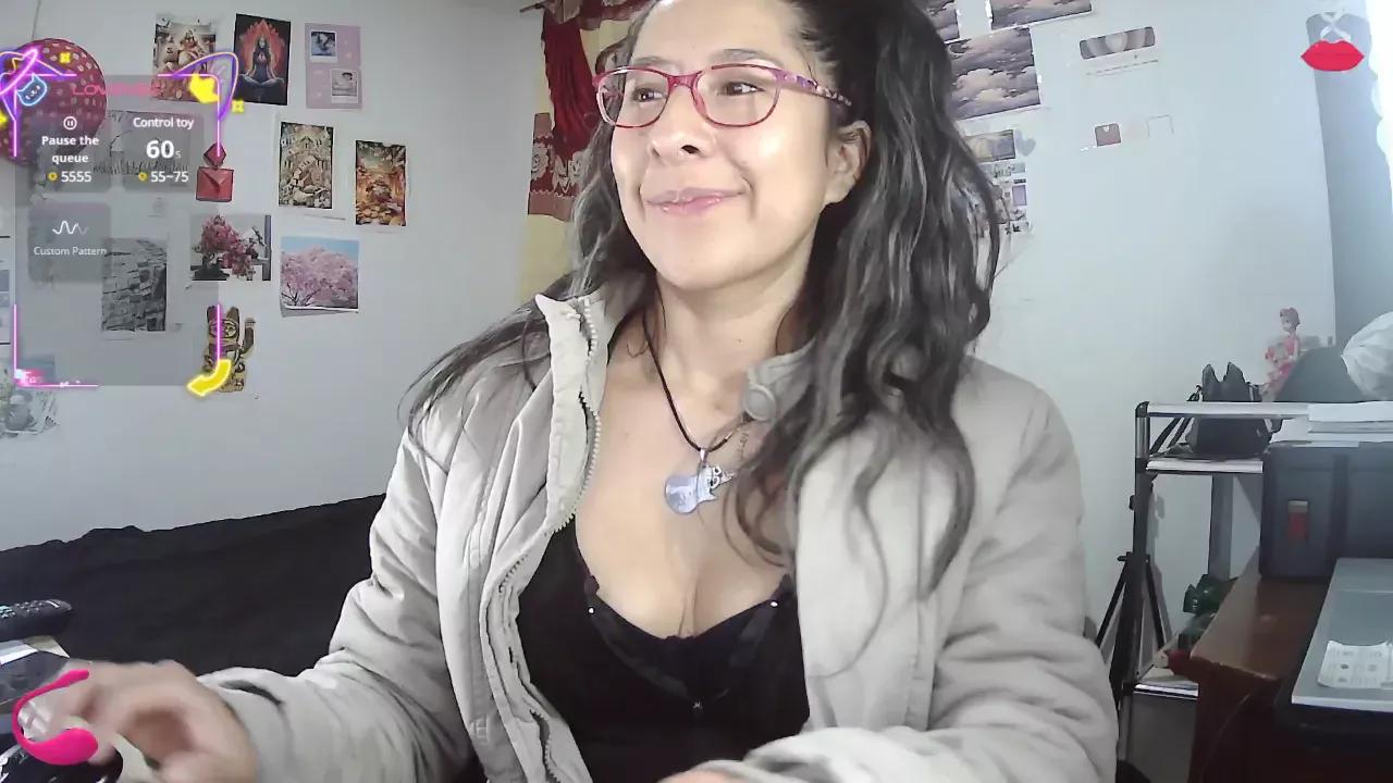 Photos of malishkafox from Cherry is Freechat