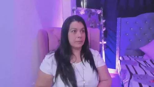 Photos of martinafoxy from Cherry is Freechat