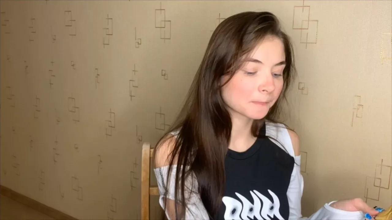 Photos of mayrollinss from Cherry is Freechat