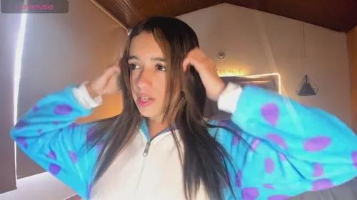 Photos of melodyprincess from Cherry is Freechat
