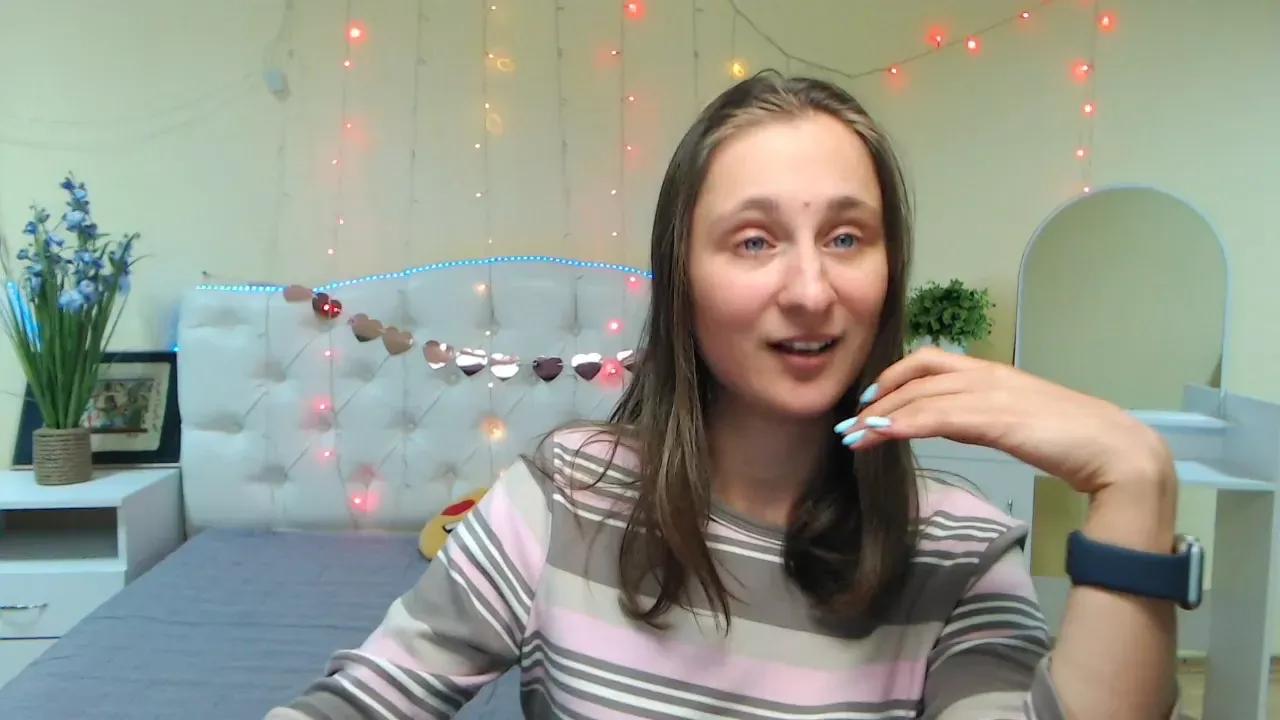 Photos of michelleee from Cherry is Freechat