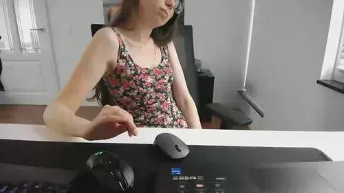 Misseli webcams show profile image 