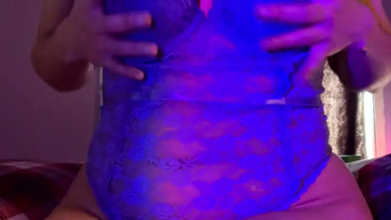 Photos of nattheealien from Cherry is Freechat