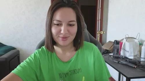 nellyfischer from Cherry