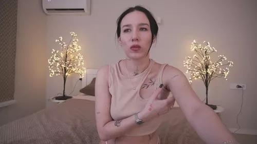 nikkigold from Cherry