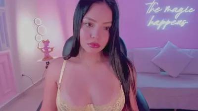 ninamichelle from Cherry