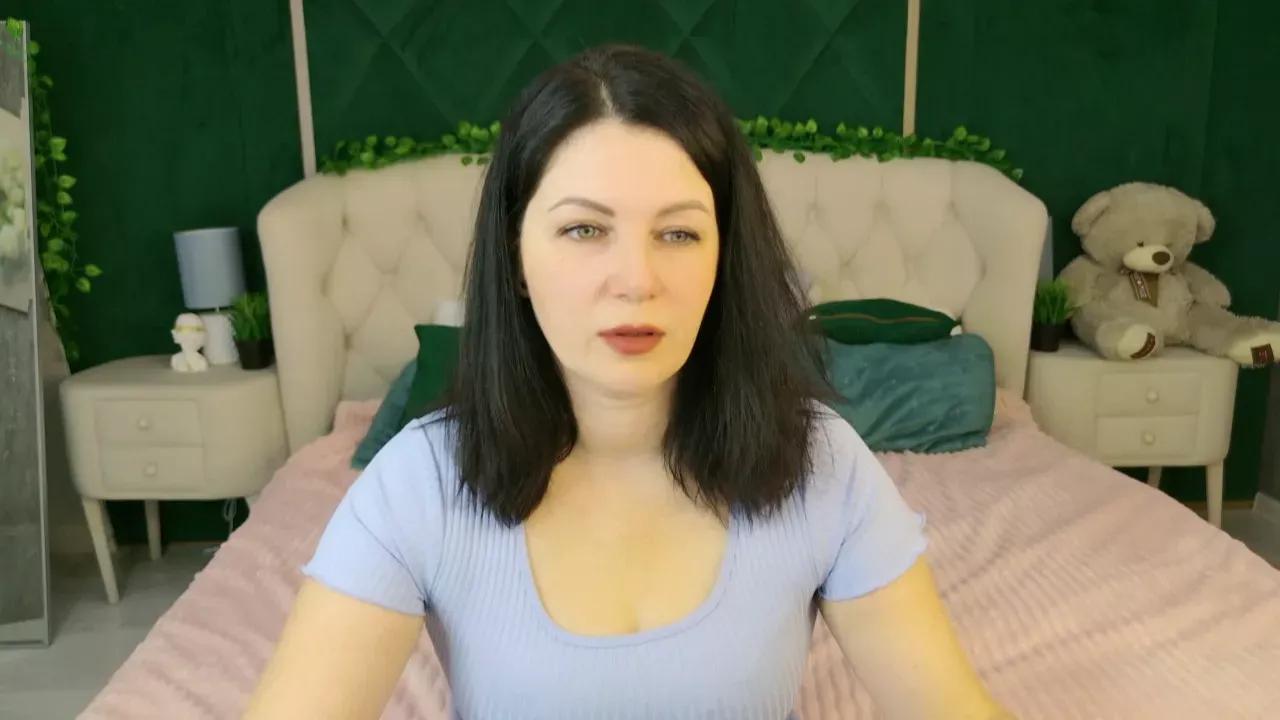 Photos of ninastane from Cherry is Freechat