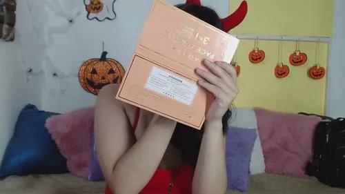 paradiseofmila from Cherry is Freechat