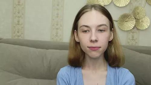 Photos of paularavens from Cherry is Freechat