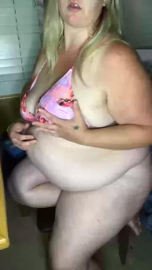 playwithholes from Cherry is Freechat