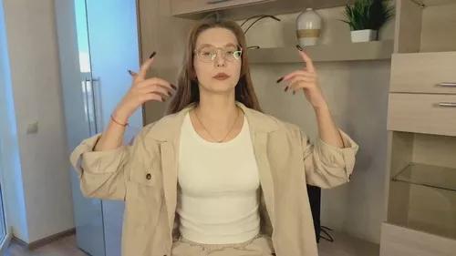 Photos of rachelcolli from Cherry is Freechat