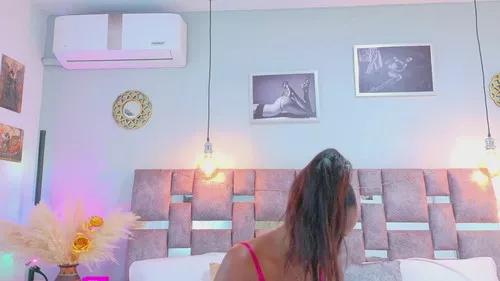 rossiecameron from Cherry is Freechat