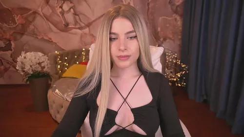 sabrinamuse from Cherry is Freechat