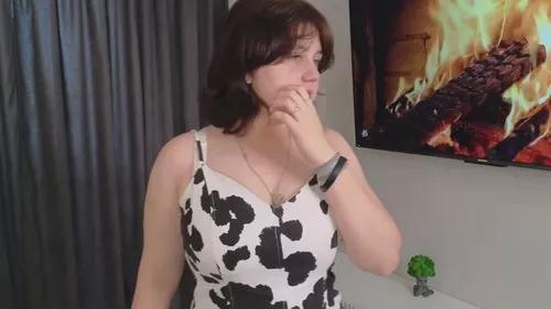 Photos of sandrawilli from Cherry is Freechat