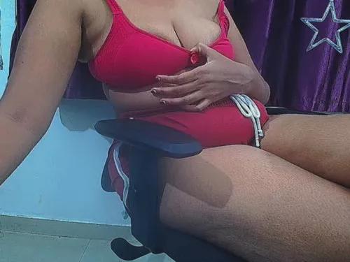 Photos of shruthi from Cherry is Freechat
