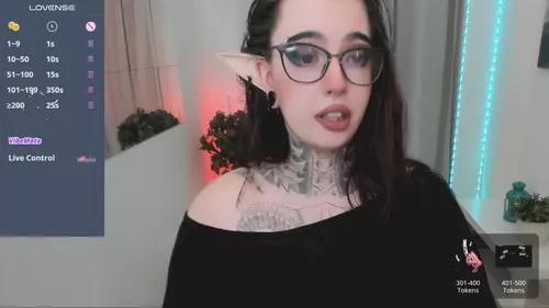 Photos of sweetiedixi from Cherry is Freechat