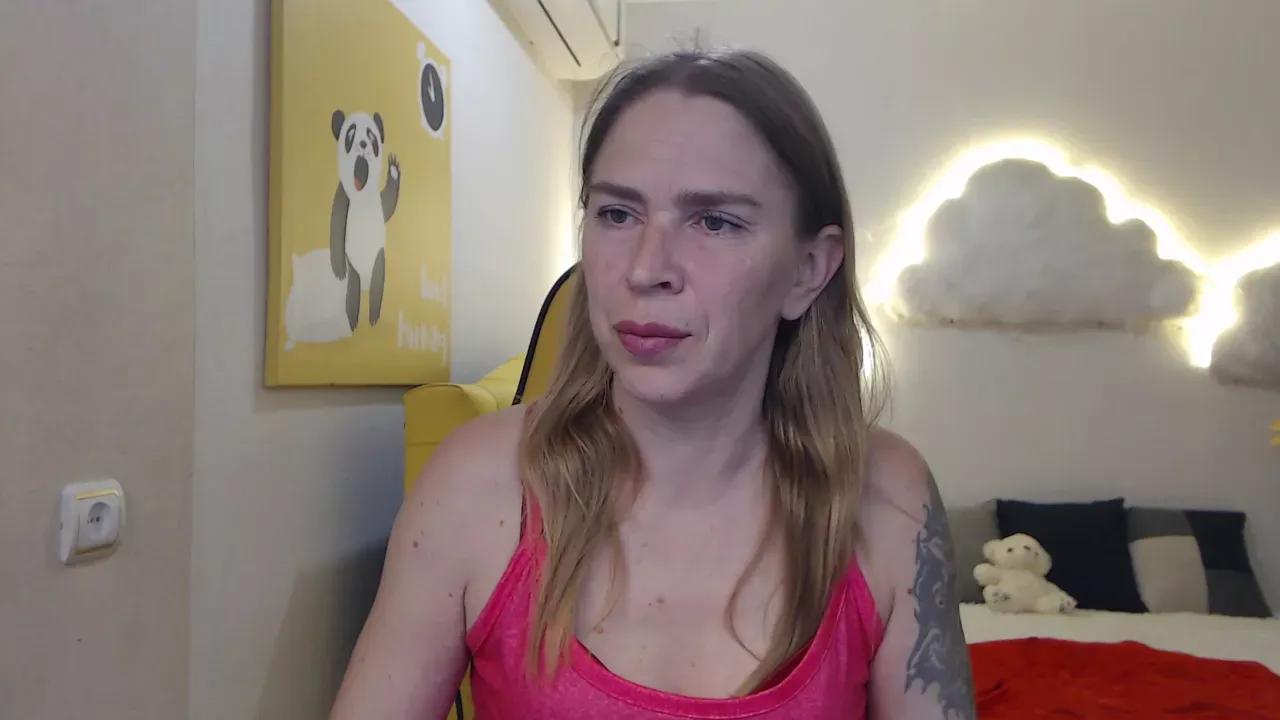 tessadaybreak from Cherry