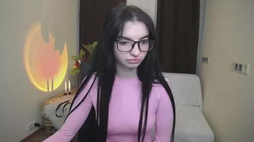 Photos of tianaraya from Cherry is Freechat