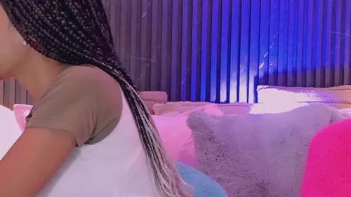 Photos of victorialois from Cherry is Freechat