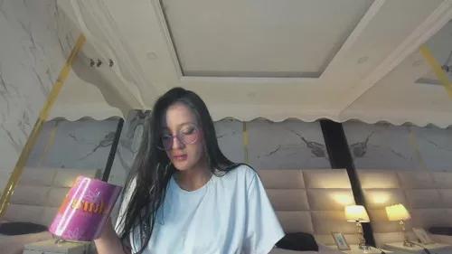 Photos of violletmoon from Cherry is Freechat