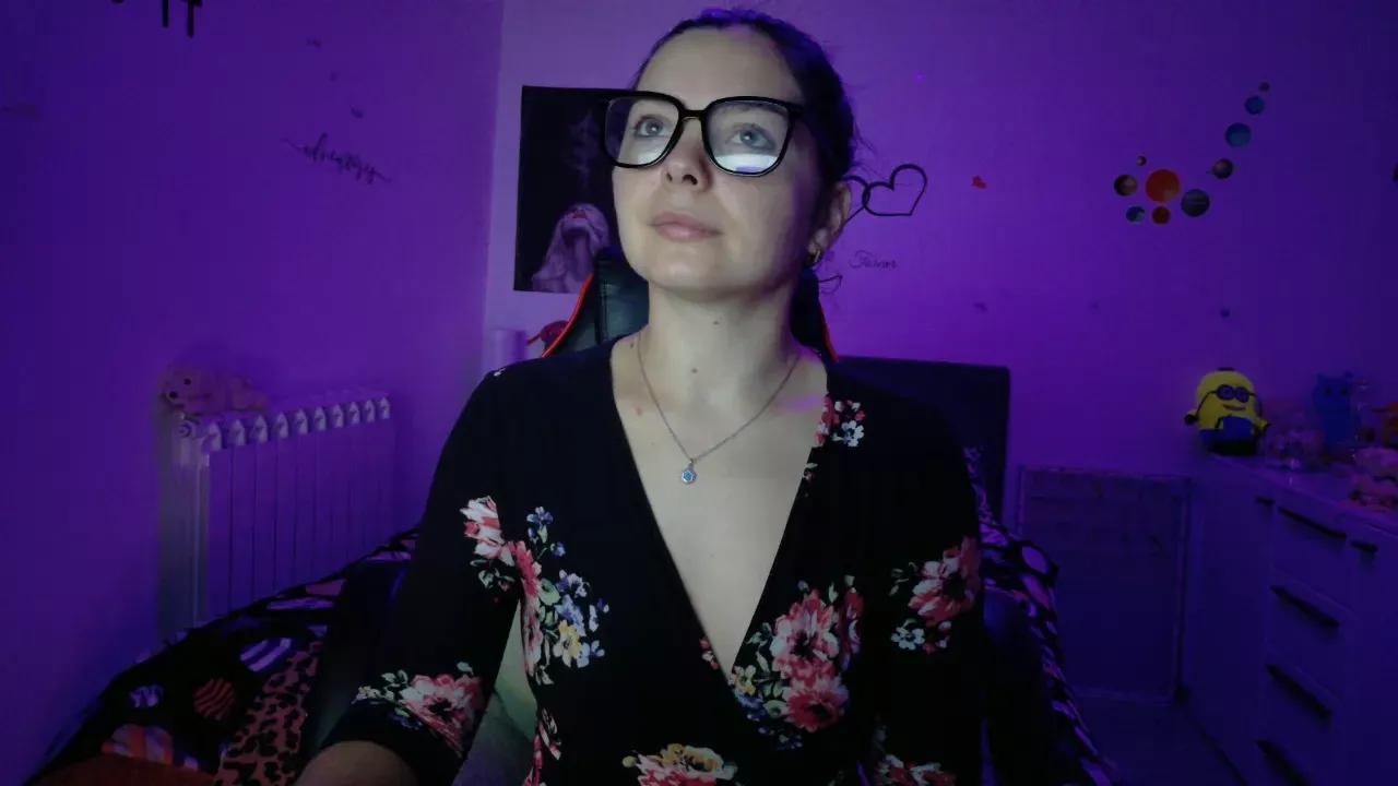 Photos of yrenea from Cherry is Freechat